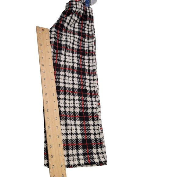 Mad Dog Girls Black/White Plaid Fleece Pajama Pant Size Small(6) - Picture 7 of 8